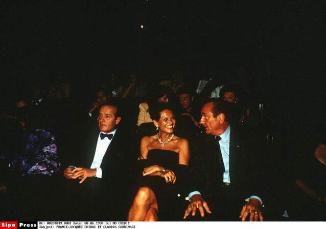 Jacques Chirac en compagnie de Claudia Cardinale.