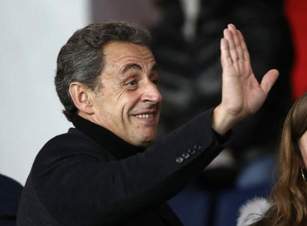 Nicolas Sarkozy était très demandé dans les tribunes du Parc des Princes