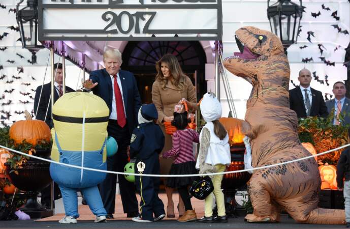 Melania et Donald Trump ont fêté Halloween à la Maison Blanche avec les enfants le 30 octobre