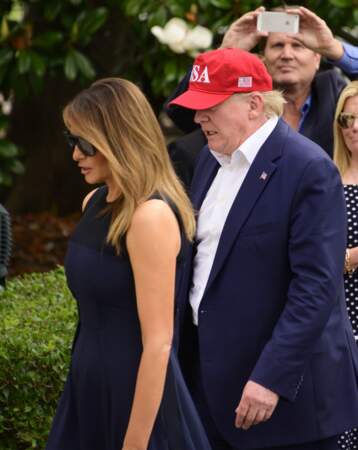 Melania Trump et son époux, cachant sa blondeur sous une casquette