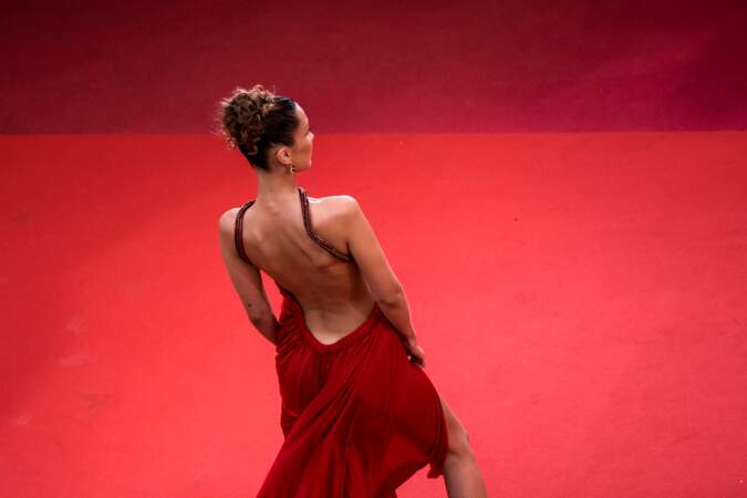 Bella Hadid a osé le dos-nu lors du festival de Cannes, le 17 mai 2019
