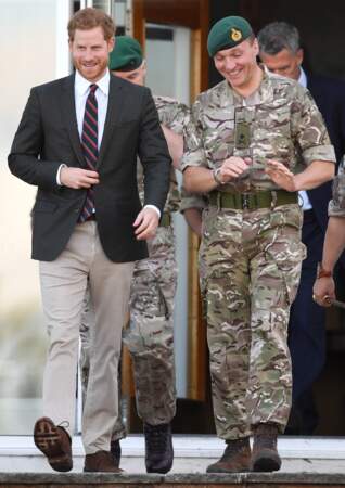 Le prince Harry visitait seul ce jeudi 13 septembre le centre d'entraînement des commandos de la Marine Royale.