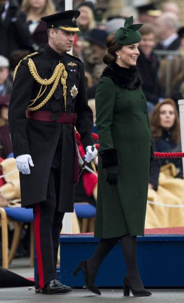  17 mars 2018 : Kate Middleton en manteau et béret vert pour la Saint-Patrick