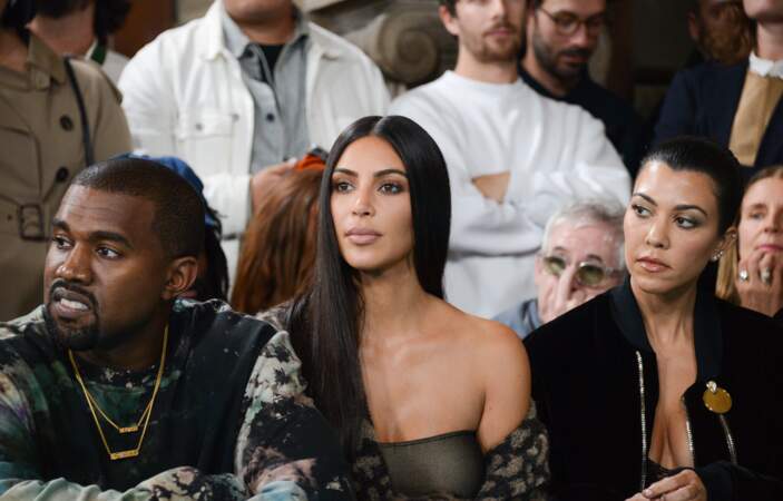 Kanye West, Kim Kardashian, et Kourtney Kardashian 