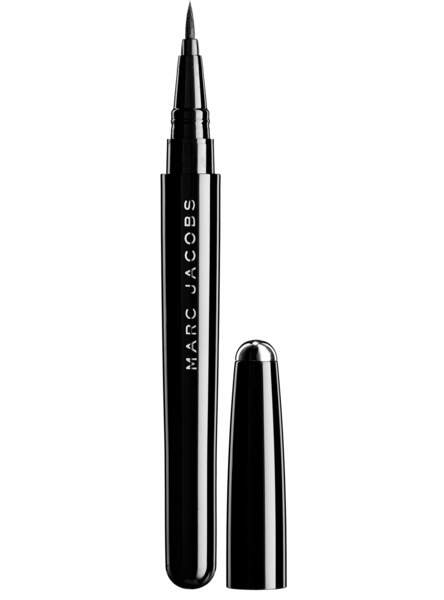 Un liner stylo pour des make-up "calligraphies"