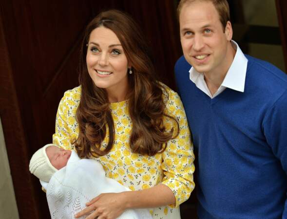 William et Kate lors de la naissance de Charlotte, le 2 mai 2015 au St Mary's Hospital de Londres