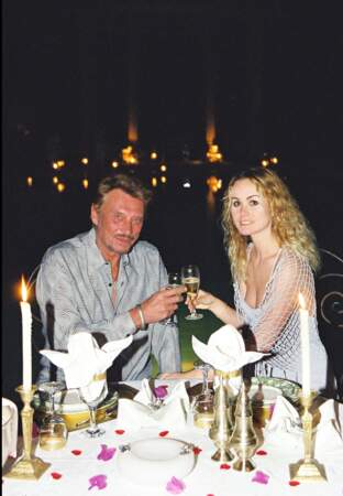  Mars 2000, Johnny et Laeticia fêtent leur 4ème anniversaire de mariage au palais Rhoul à Marrakech.