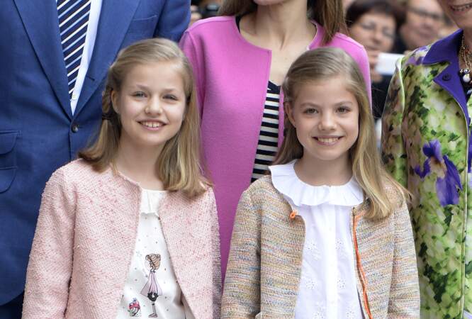 Deux ans séparent la princesse Leonor d'Espagne 11 ans, et sa soeur Sofia 9 ans, uniquement 2 ans