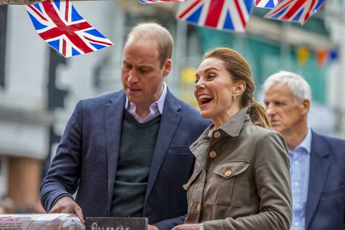 Loin des rumeurs, Kate Middleton et le prince William semblent plus heureux que jamais.