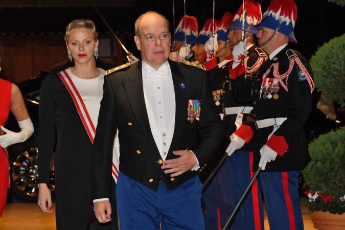 La princesse Charlene et le prince Albert II lors de la Fête Nationale Monégasque 2018