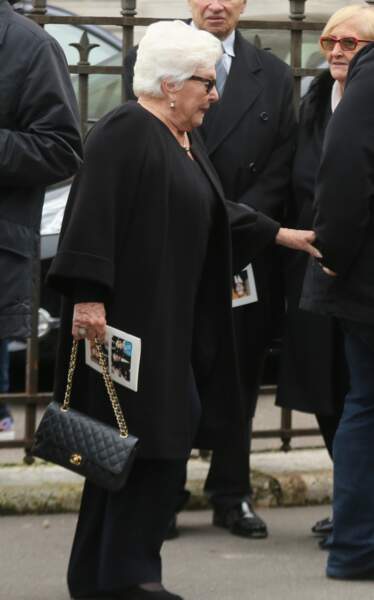 Line Renaud lors de la cérémonie religieuse pour les obsèques de Monique Bouygues à Paris