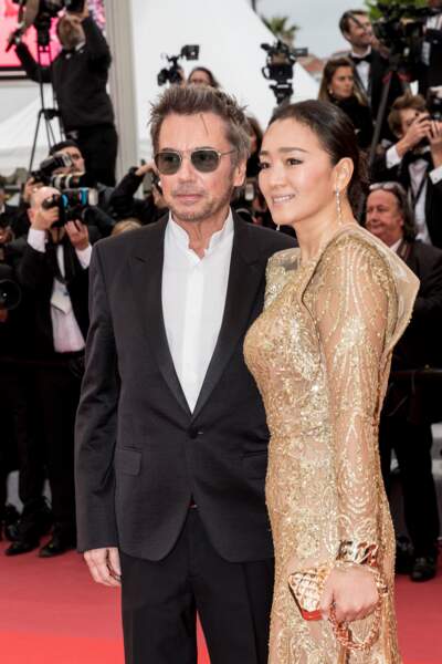 Jean-Michel Jarre et sa sublime compagne Gong Li, au Festival de Cannes, le 17 mai 2019.