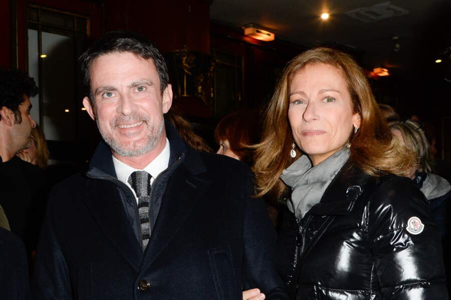 Manuel Valls et son épouse Anne Gravoin à la représentation de la pièce "Les Fantômes de la rue Papillon"