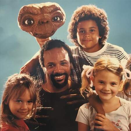 Drew Barrymore avec Quincy Jones, ses enfants… et E.T. !