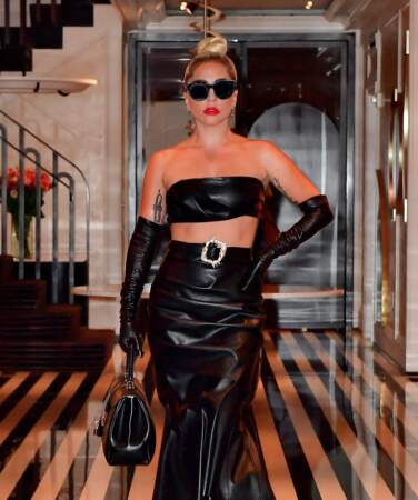 Lady Gaga a fait, une fois de plus, sensation à la sortie de son hôtel new yorkais