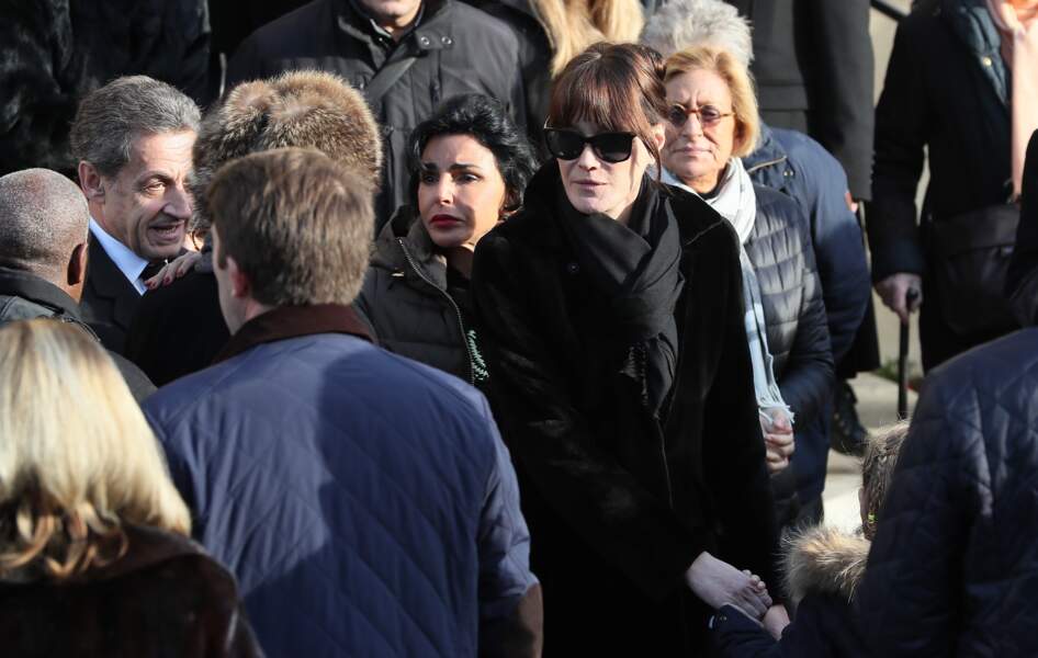 Nicolas Sarkozy et sa femme Carla Bruni, Rachida Dati lors des obsèques de la mère de Nicolas Sarkozy