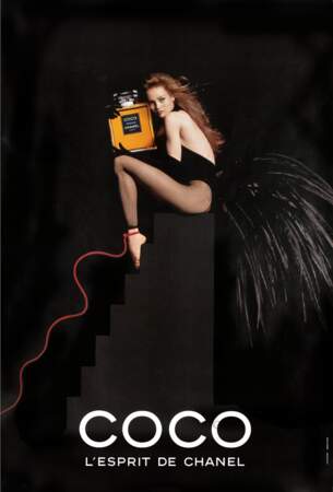 Vanessa Paradis, oiseau ténébreux pour "Coco" de Chanel en 1991