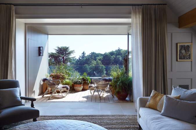 Une suite à 12 000 euros la nuit avec terrasses privées et vue sur la campagne