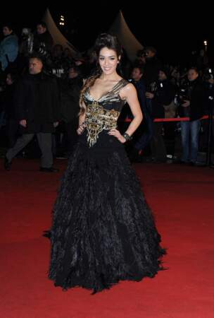 Sofia Essaidi sur le tapis rouge des NRJ Music Awards à Cannes en 2012