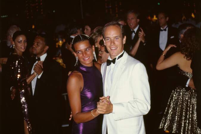 Stéphanie et Albert au bal de la Croix Rouge en 1987 à Monaco