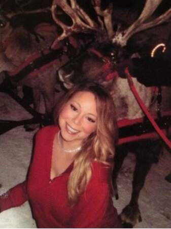 Joyeux Noël Mariah Carey, et son renne