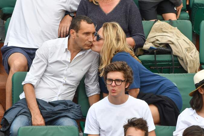 Zinedine Soualem et son épouse Caroline Faindt à Roland Garros le 29 mai 2018
