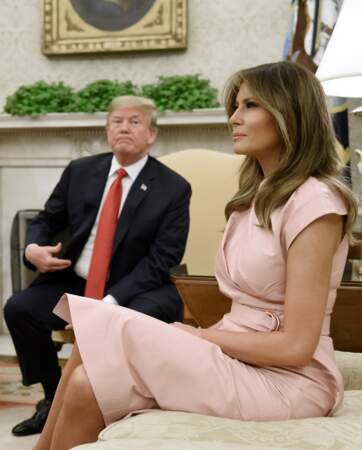 Donald et Melania Trump (en robe Proenza Schouler) reçoivent Abdallah et Rania de Jordanie le 25 juin 2018
