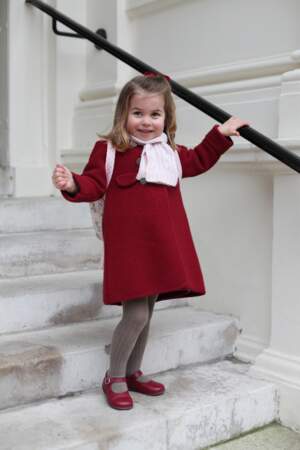 La princesse Charlotte de Cambridge au palais Kensington, juste avant sa rentrée à la crèche Willcocks en 2018