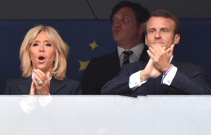 Le couple présidentiel assiste à la finale de la Coupe du monde, en Russie, le 15 juillet 2018