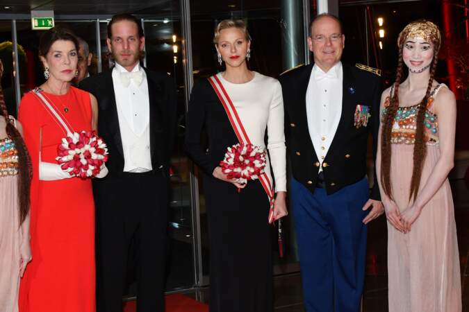 La princesse Caroline de Hanovre, son fils Andrea Casiraghi, la princesse Charlene et le prince Albert II de Monaco