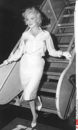 1958, Marilyn est une icône, du charme elle passe au glamour