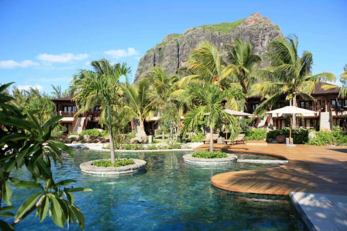 Au sein du resort LUX* Le Morne à l'île Maurice, pas moins de quatre piscines sont à votre disposition. 