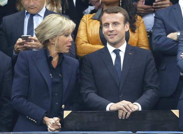 La veste de Brigitte Macron est griffée Balmain