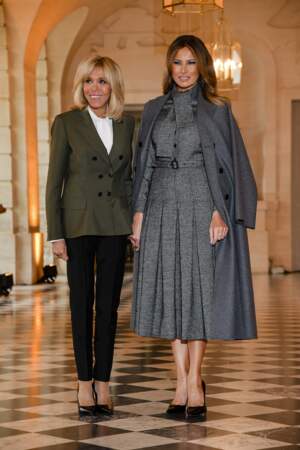 Les deux Premières Dames Brigitte Macron et Melania Trump excellent dans l'art de l'escarpin, chic et sobre.