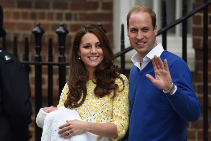 Moins de deux ans après la naissance de George, Kate est tout à sa joie avec l'arrivée de Charlotte
