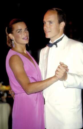 Stéphanie et Albert au bal de la Croix Rouge à Monaco, en 1991