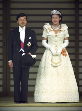 Le prince Naruhito and la princesse Masako lors de leur mariage à Tokyo le 9 juin 1993