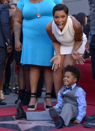 Jennifer Hudson et son fils lors de l'inauguration de son étoile sur Hollywood Boulevard