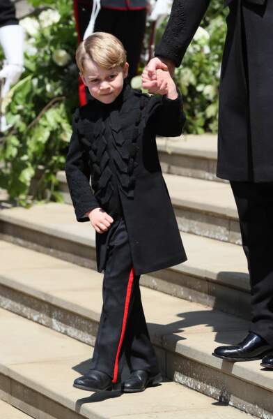 Le prince George ultra chic pour la première fois en pantalon au mariage de Meghan et Harry