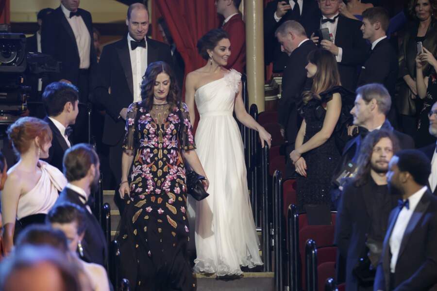 Le prince William et Kate Middleton font leur entrée au Royal Albert Hall de Londres pour assister à la cérémonie.