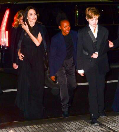 Angelina Jolie et ses filles Shiloh et Zahara