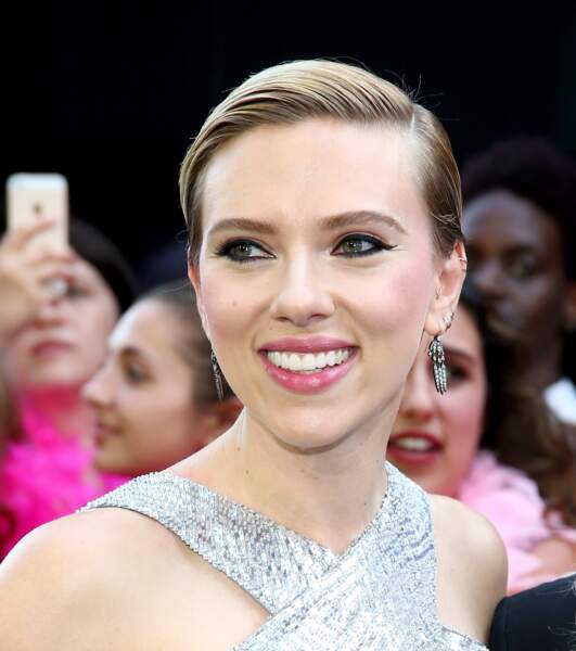 Scarlett Johansson, les cheveux wet ultra sexy