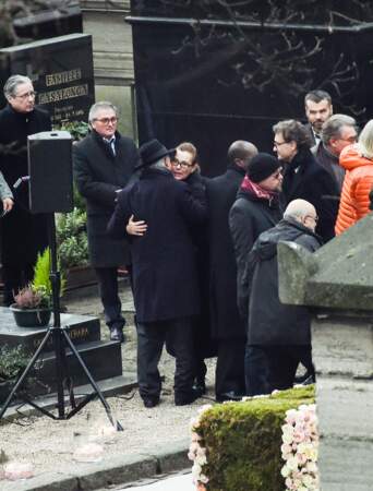 Carole Bouquet aux obsèques de France Gall au cimetière de Montmartre à Paris le 12 janvier 2018