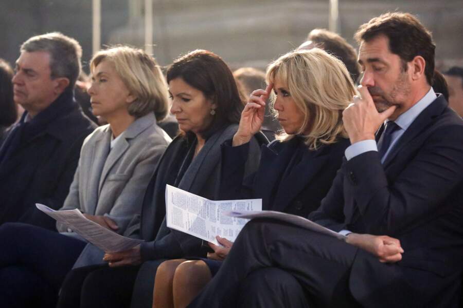 Pendant que Brigitte Macron se recueille, Christophe Castaner se repose