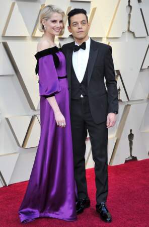 Lucy Boynton, en robe Rodarte, avec son compagnon Rami Malek, oscarisé pour son rôle dans "Bohemian Rhapsody"