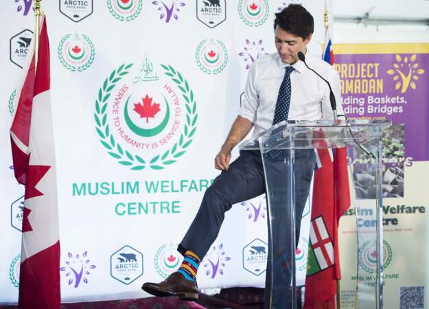 Justin Trudeau et ses chaussettes aux couleurs du ramadan le 22 juin 2017