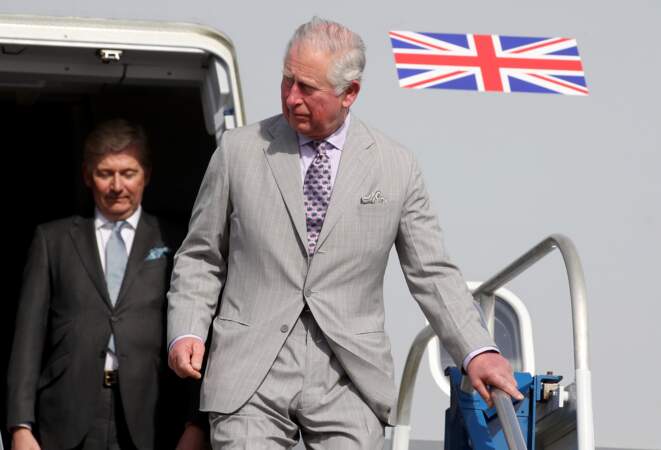 Le prince Charles débarque à Sainte-Lucie, première étape de sa tournée de 12 jours dans les Caraïbes.