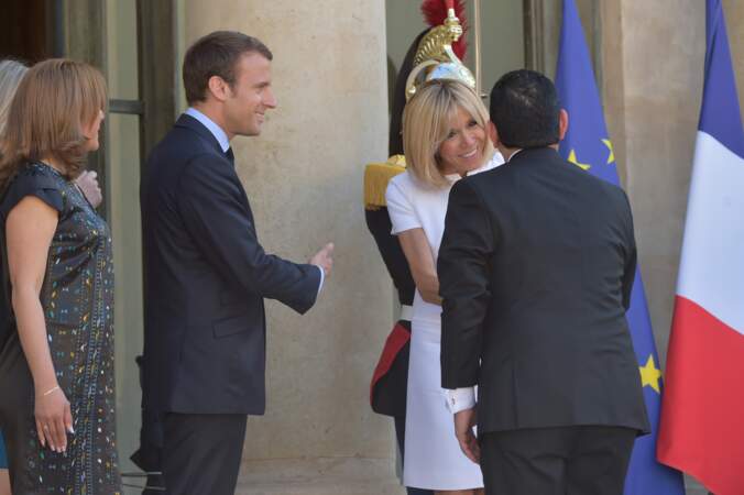 Emmanuel et Brigitte Macron accueillent Jimmy Morales et sa femme, la première dame Hilda Patricia Morales 