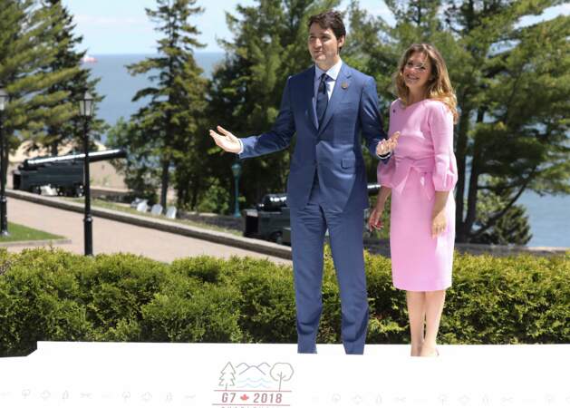Sophie Trudeau, en robe "Alanis" de la marque Editions de Robes, accompagnait Justin Trudeau au G7 le 8 juin 2018