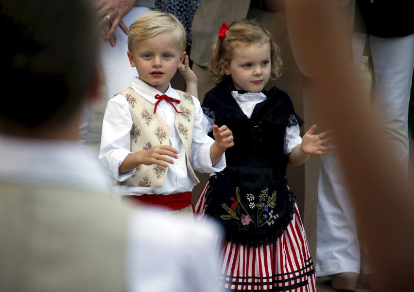 Le prince Jacques et la princesse Gabriella sont âgés de 3 ans...